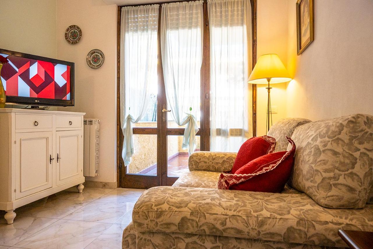 Appartamento Di Elizabeth Viareggio Exteriör bild
